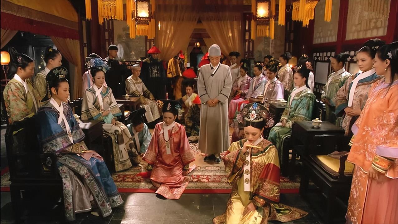 宜修为何宁愿相信和甄嬛私通的是温实初而不是允礼？甄嬛的恋爱脑这一次救了她