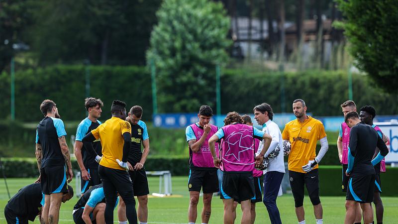 英超大结局，曼城六年 5 次夺冠，瓜迪奥拉麾下的曼城在英超的统治力如何？