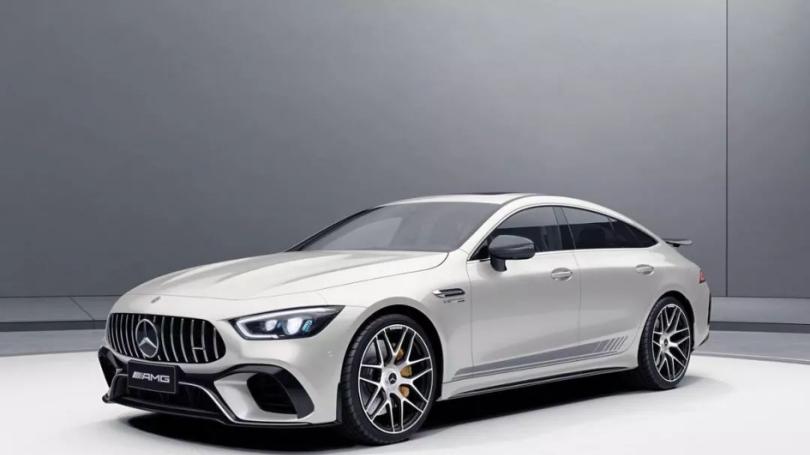 奔驰AMG GT：狂野运动之魂的终极演绎