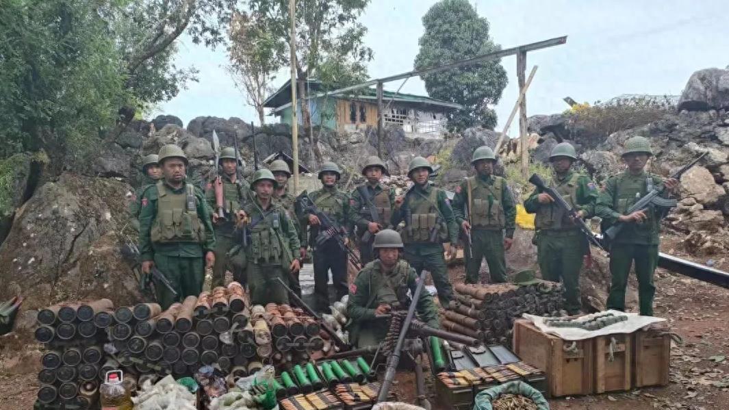 24小时内，连续2个坏消息，中俄陆上大动脉连炸，乌特工阴谋得逞！