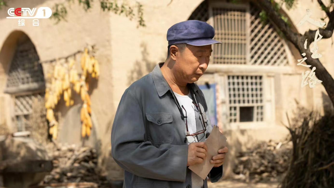 看了7集人生之路，才明白人人都是高加林