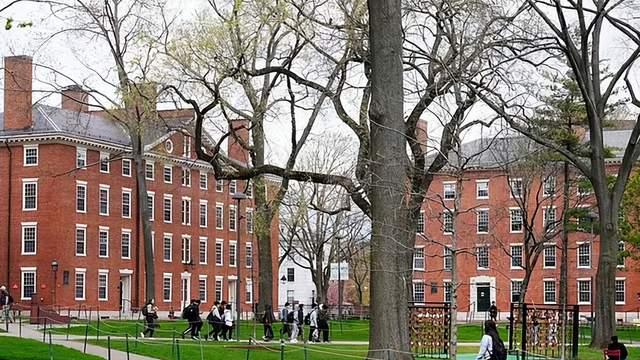 哈佛大学被评为“言论自由最差学校”，得分比零分还低，满分100分