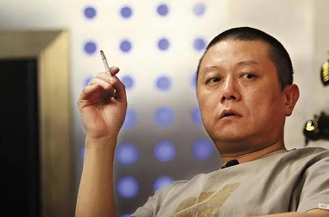 王朔：一群连小偷都不敢大声呵斥的人，却勇于高呼灭了岛国！
