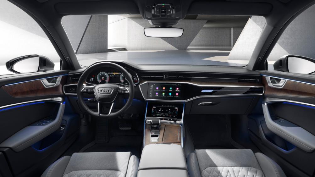 奥迪A6L：不断往年轻靠拢，奥迪A6L能否改变沉稳风格？