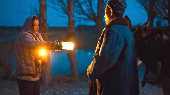 无常是生活的本质，《隐入尘烟》，在太阳刚升起的时候