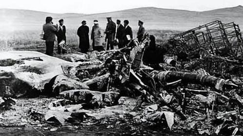 “913事件”中仅剩的一名生还者，从车上跳出后受枪伤，揭露了林彪的叛变