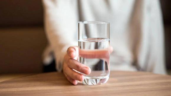 天天在喝水，你清楚喝水到底有哪些好处吗？看后我懂了