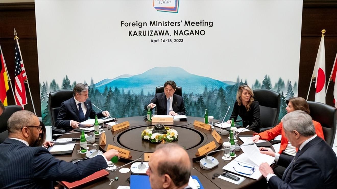 突发！200名美军入驻台湾，多国制定撤侨计划，准备收复台湾了？