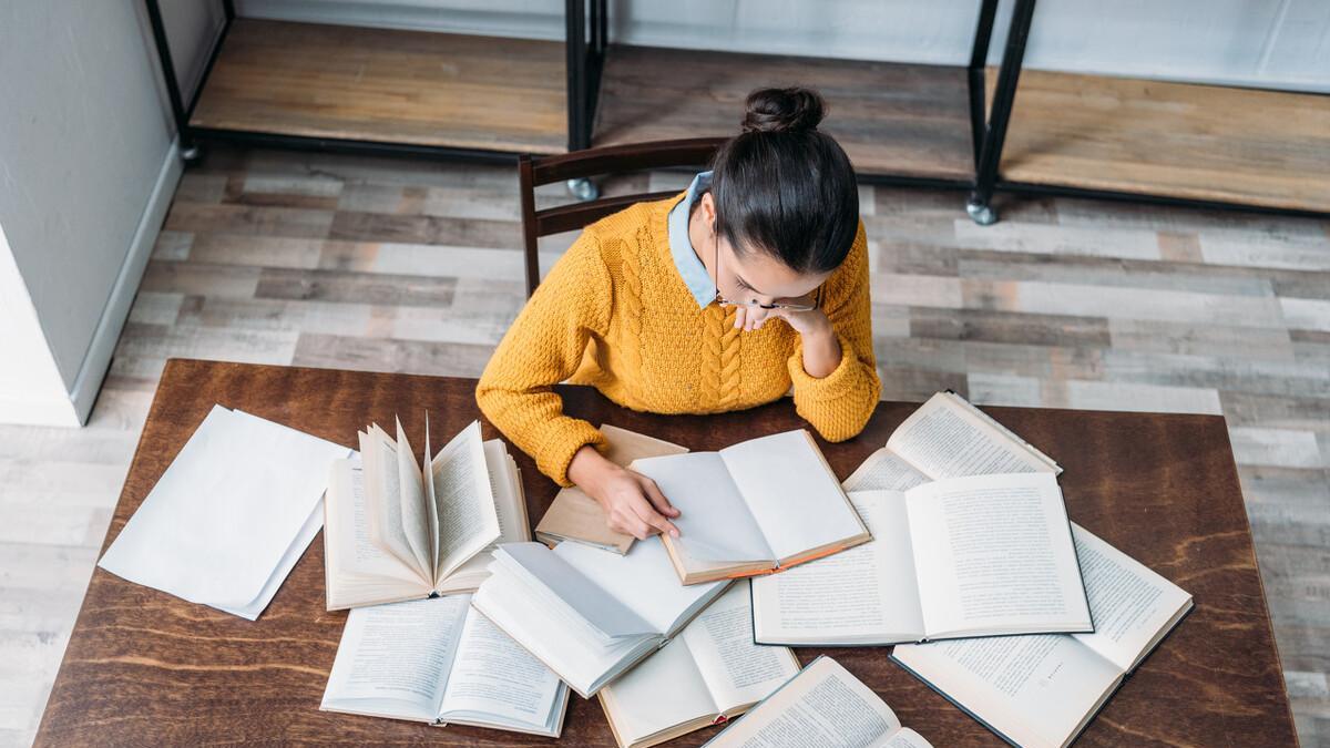 柠檬|《书的使用法》：书是一碗药，喝下它，静待毒性在体内慢慢发作