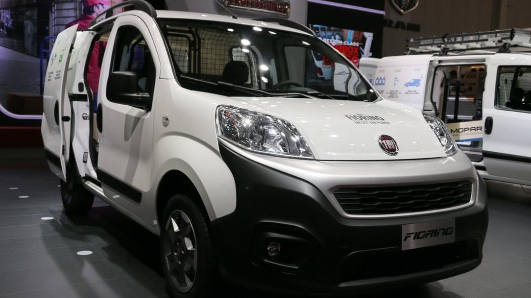 菲亚特Fiorino：商用轻型货车的优缺点及市场定位探讨