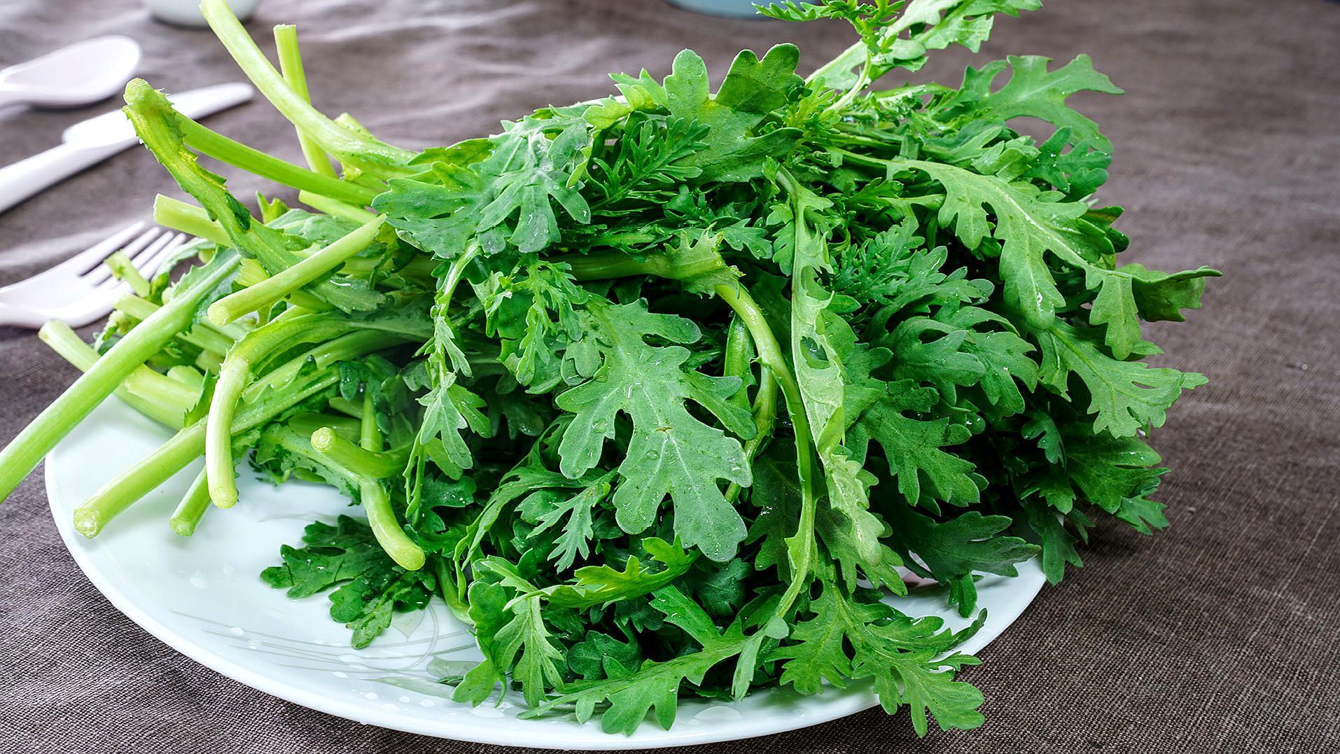 天然的“养肝菜”，隔天吃一次，清肝排毒又明目，中老年多吃好