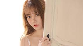 我的男友有一个会撒娇的小青梅妹妹，他对她宠爱至极，我：我都有点磕你俩了......