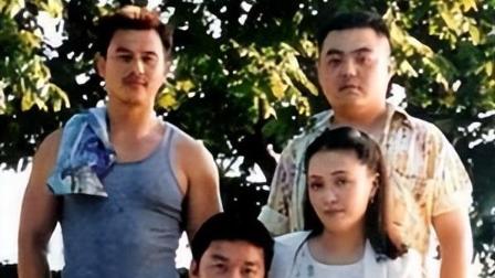 孙红雷都没他狠，蒋雯丽曾暗恋他，走红娶洋老婆，混血女儿超漂亮