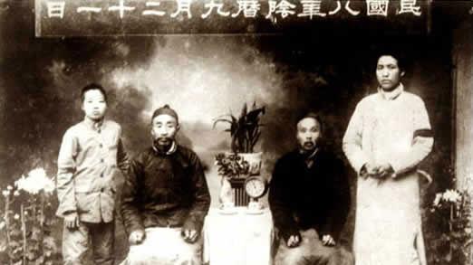 18世纪末，毛主席父亲个人资产达到2-3000银圆，相当于现在多少钱