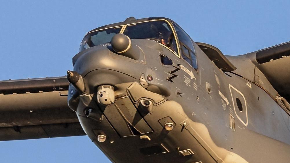 V22鱼鹰残骸已经找到，机组变成多具浮尸，美舰仁爱礁示威