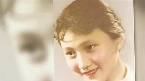 林芳兵：22岁嫁初恋李凌，当红时为爱息影，如今她还好吗？