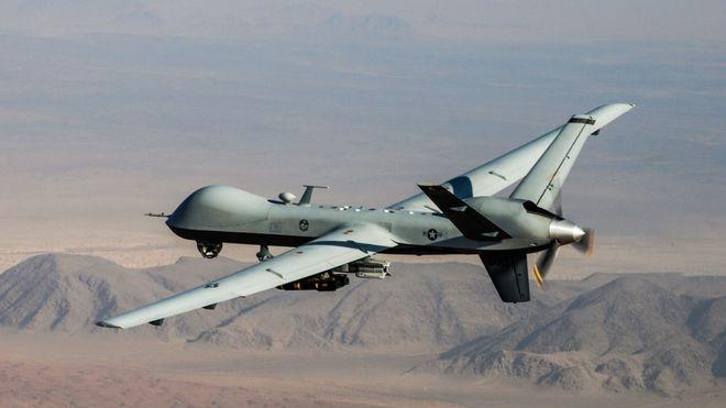 出大事了！美国无人机和俄罗斯战机直接碰撞