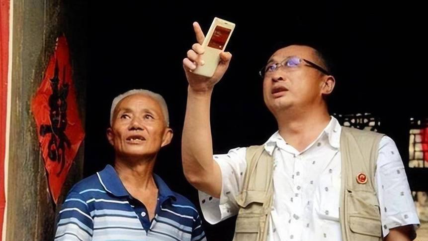 07年郑州钉子户拒绝1亿拆迁款，死磕两年不搬，专家：确实拆不得