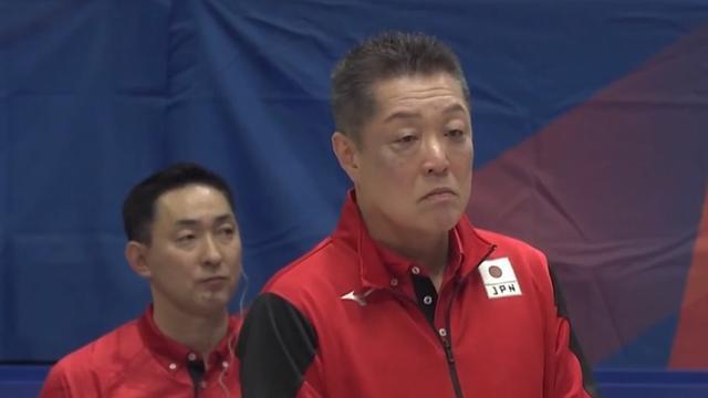 气势如虹3-1！亚洲女排劲旅挑落世界第9主场开门红全队开心庆祝