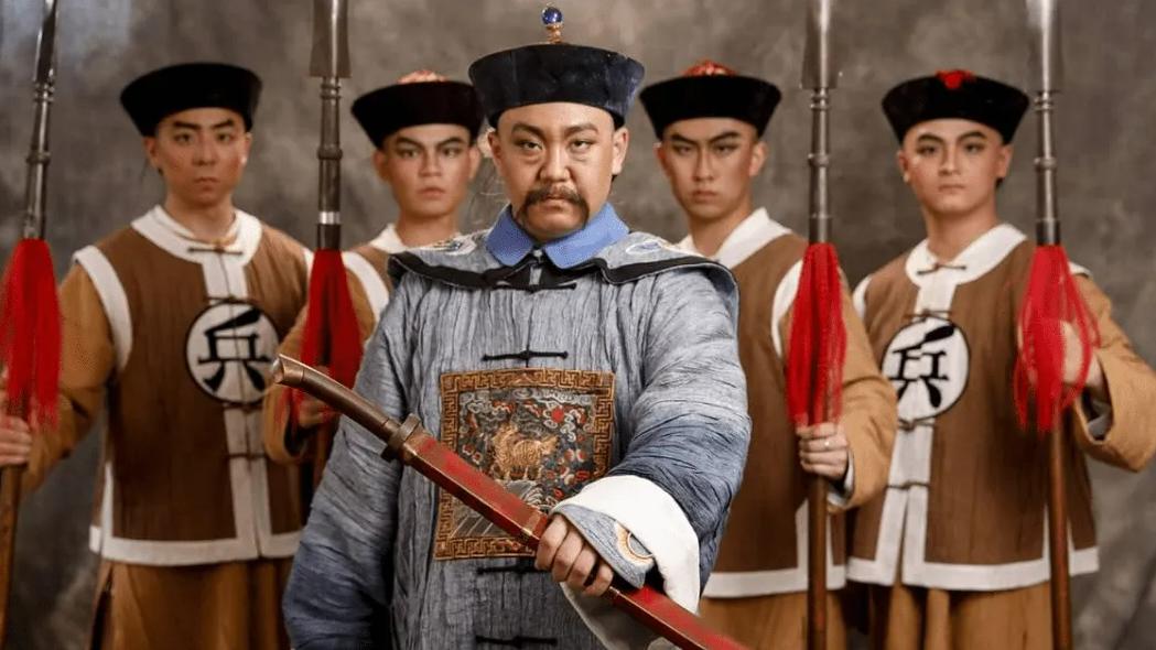 清朝名将岳钟琪，从人生巅峰到垮台，就用了三年时间