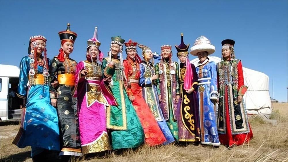 辽代的服饰文化：契丹风格与汉族元素的结合