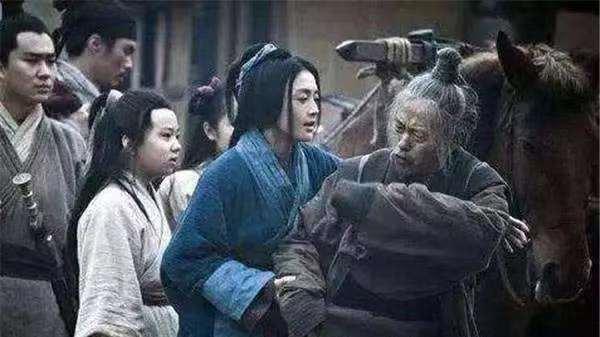 刘邦做了皇帝以后是怎样对待父亲刘太公的？