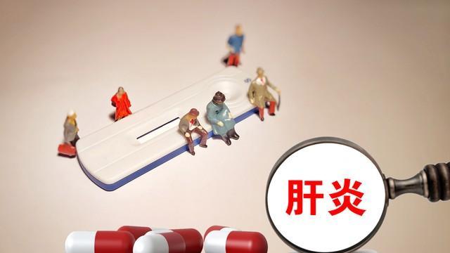 眼睛若发生这2个变化，或是肝脏求救信号，别拖到肝癌才发现！