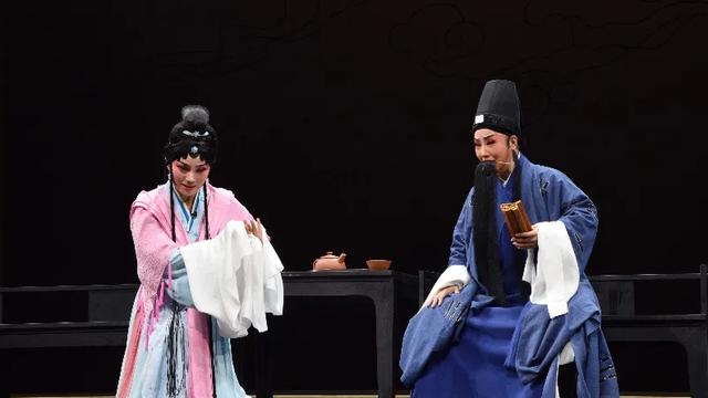 喜剧电影初探时期，滑稽风格是如何成为主流的？