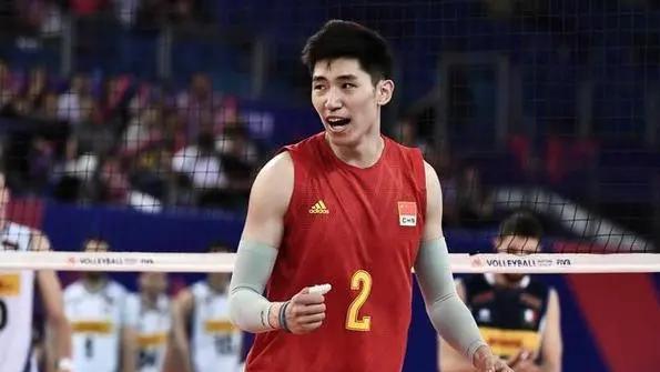 凌晨2点！中国男排传来喜讯：江川做出自信表态，球迷齐声点赞