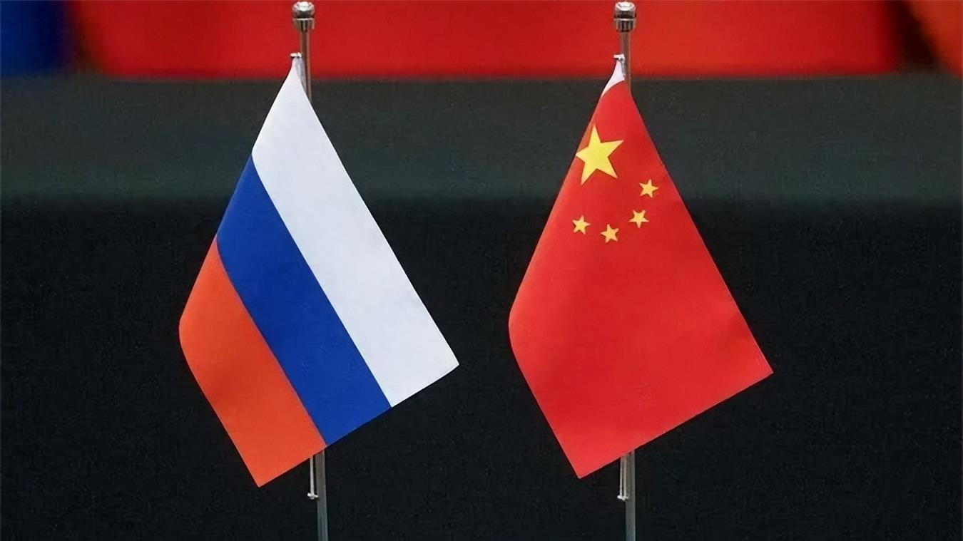 普京直言：中俄虽不建任何联盟，但对周围发生的事，也会做出反应