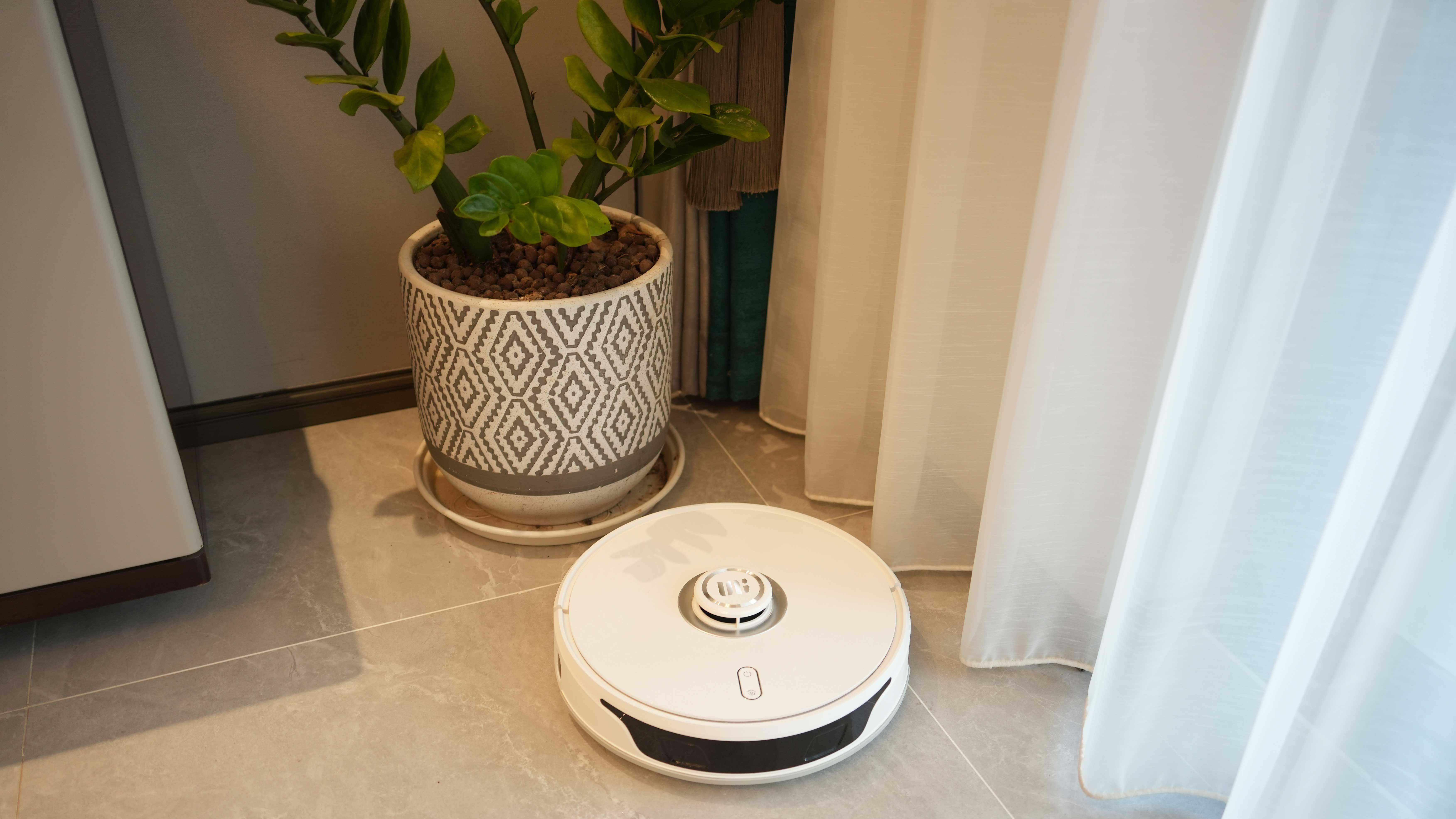 贴心伙伴，为父母创造整洁生活！橙色云i2引领舒适老年生活