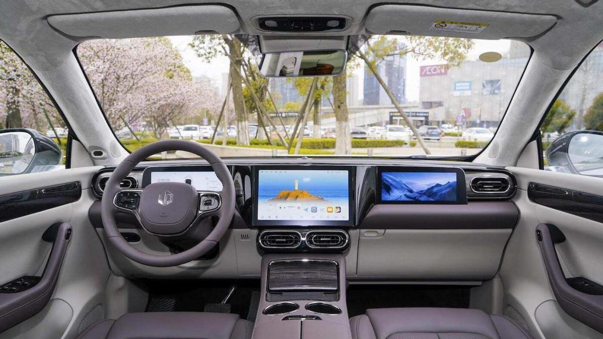 零跑C11真的比途观L好养吗？