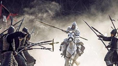 赵云在曹营七进七出，为何吕布却突围失败！