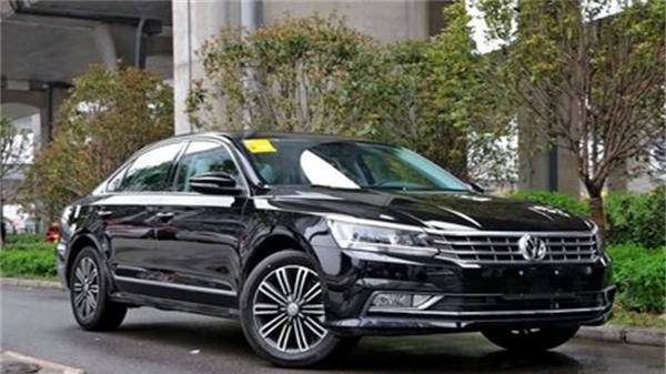 无论选择帕萨特还是迈腾，都能够得到一款出色的中型轿车，为驾驶者带来愉悦的驾驶体验。