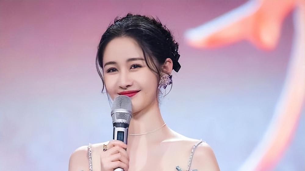 湖南卫视主持人梁田离职，透露原因被人理解，刘烨暖心留言