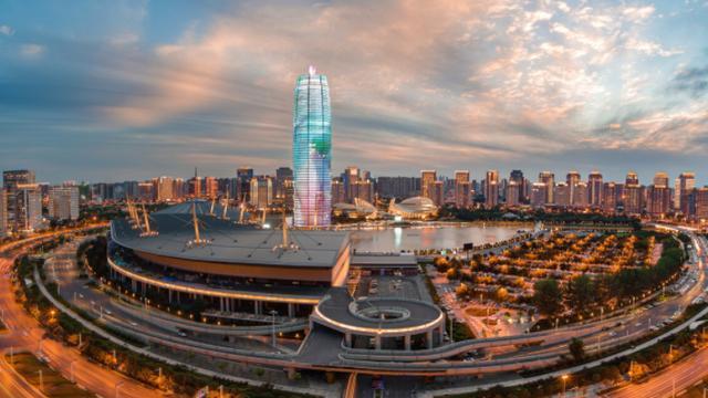 中央确定郑州建国家中心城市，真实的郑州有多硬核，为何能选中？