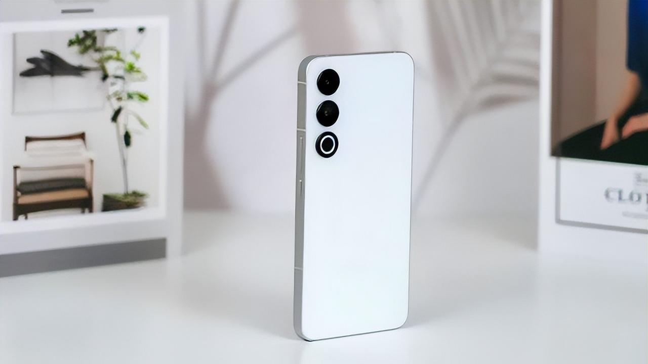 魅族21体验评测：3399元买一部白面板手机值吗？