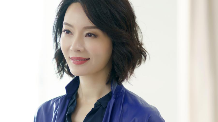 陈数是位有内涵的女星，既有分寸，又风情万种！