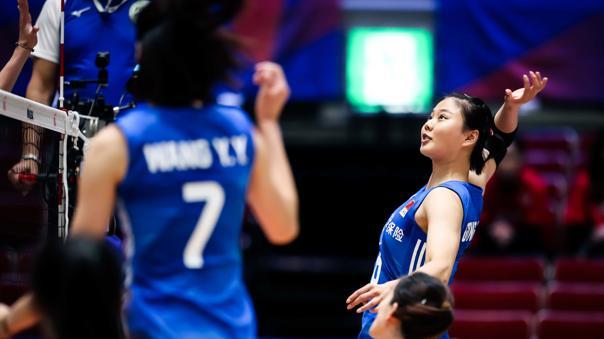 中国女排2人有满分表现！李盈莹可打90分，王梦洁一传波动明显