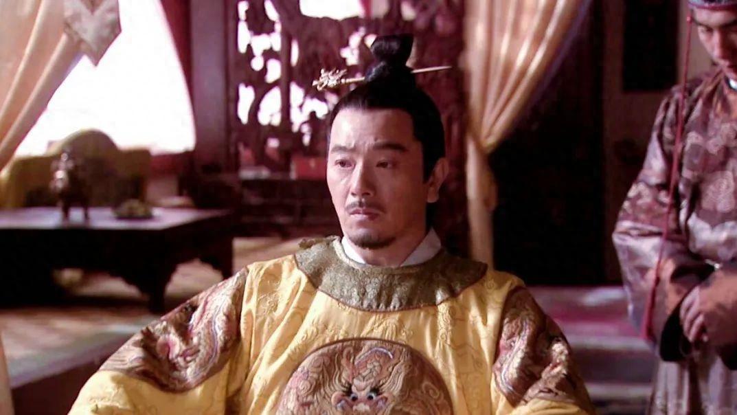 李自成活捉一个300多斤的胖子，得知身份后，气得将他做成下酒菜