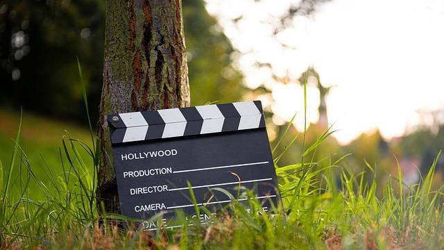 从背后看影视行业：剧组工作人员的辛酸与付出