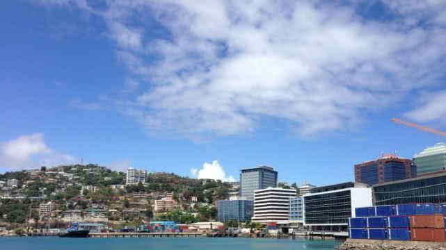 莫尔兹比港：浸淋在热带雨林与海滩之间的城市