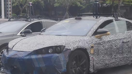 路试谍照曝光，比亚迪确认中大型新车，比汉大、好看，无框车门