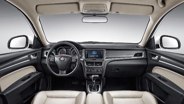 奔腾X40 EV：电动之星的双面魅力，优缺点剖析与独特见解