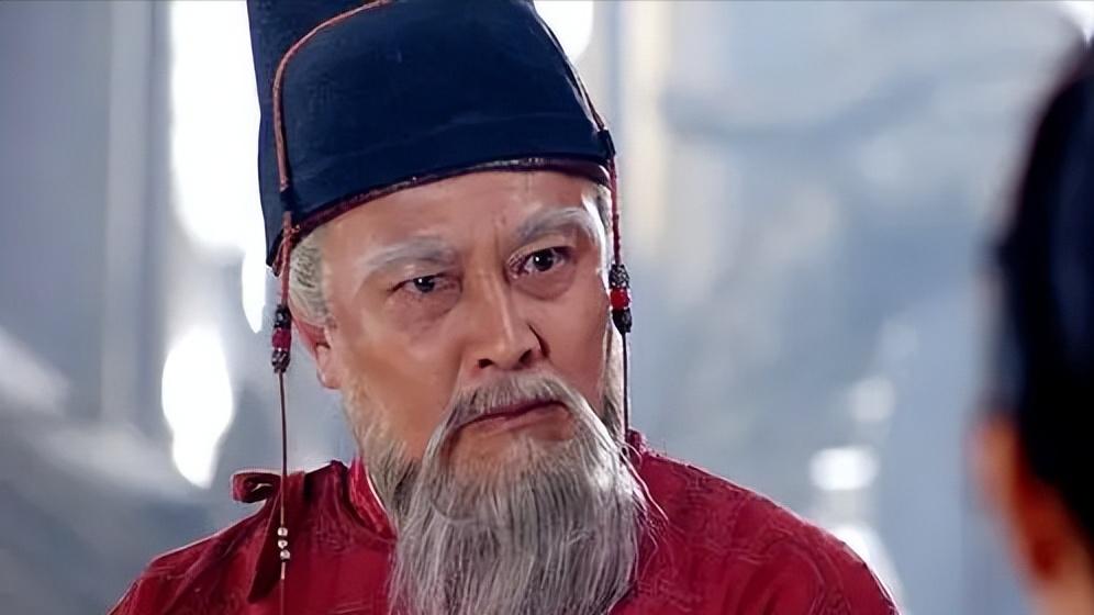 浅谈中国宰相制度的演变，历史上的作用地位，背后的社会政治背景