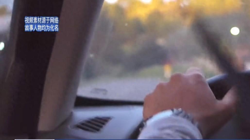 1988年，海军上尉的妻子被人枪杀，指认凶手的铁证竟藏在骨灰盒里