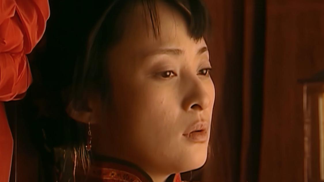 《乔家大院》-乔致庸忘不了初恋情人，新婚之夜喝的大醉，但新娘陆玉菡仍然想着帮乔家度过难关（第十一集）