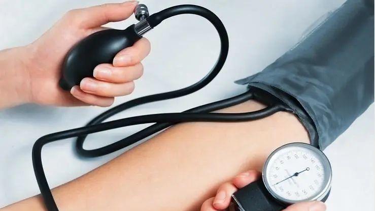 这5种适合初学者的运动方式，都能调理改善高血压