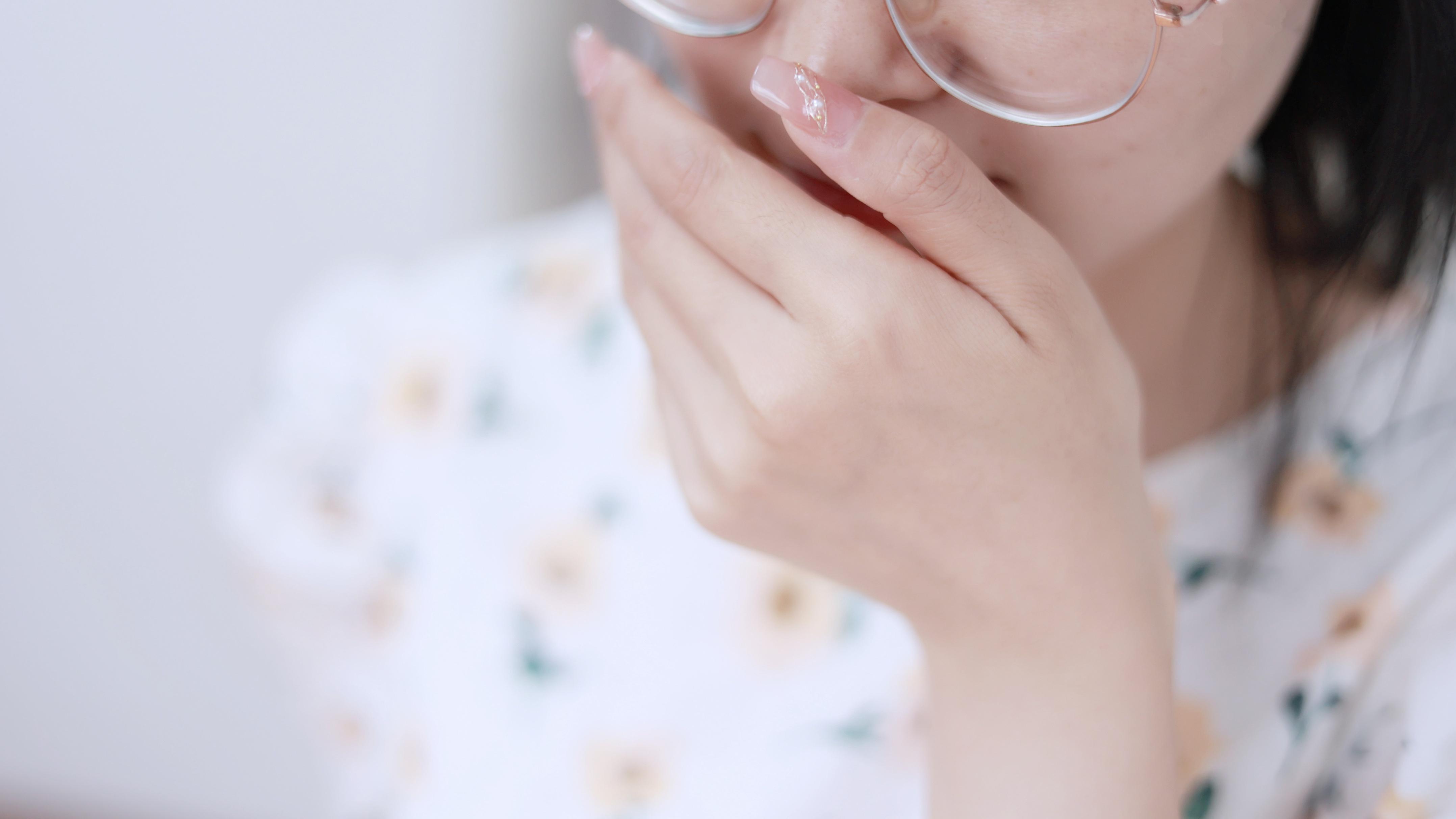 从肺里咳出的痰是毒素还是鼻涕？尽早了解有利于维护身体健康