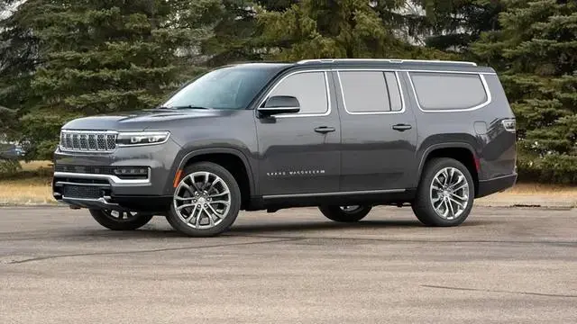 驾驶力与豪华合一，3.6L+V6发动机打造Jeep大旅行家的霸主地位！